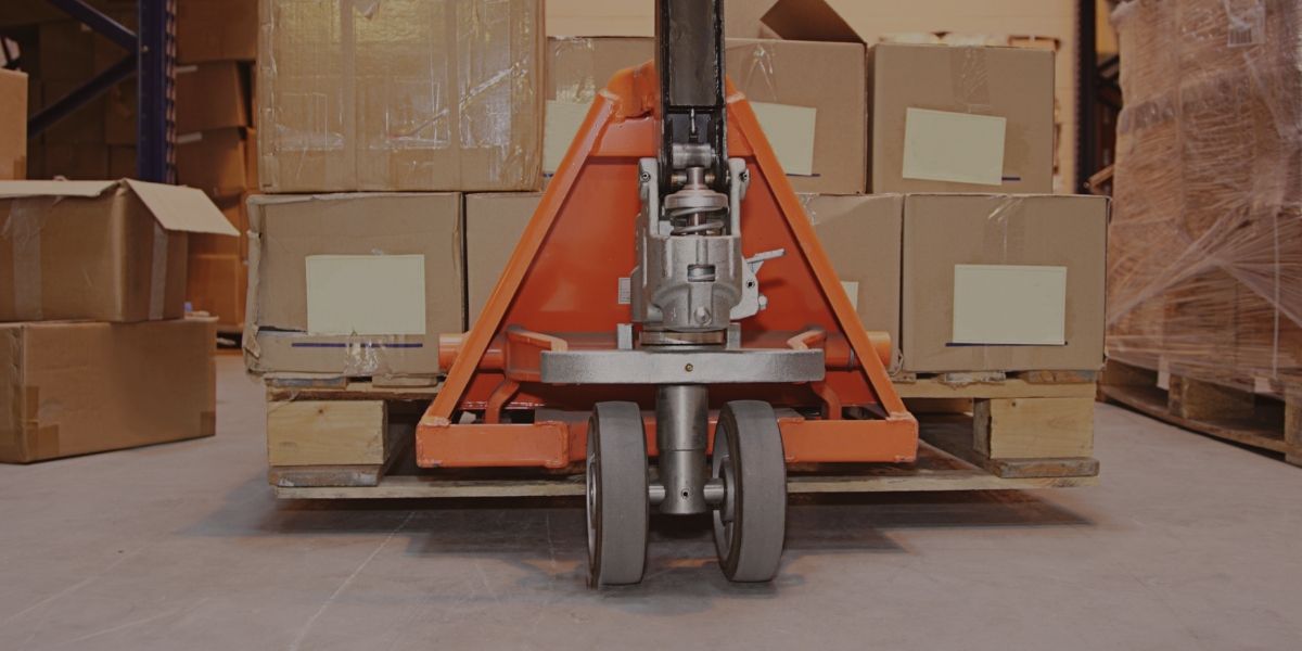 Read more about the article The Power Of The Pallet Truck