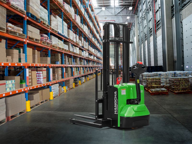 Read more about the article A new pallet stacker could be the best alternative to a used forklift